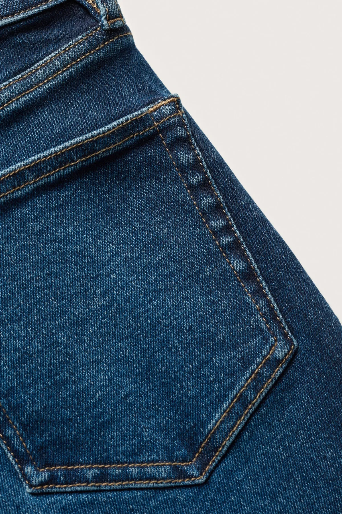 MANGO  Blaue Damenjeans 27011123