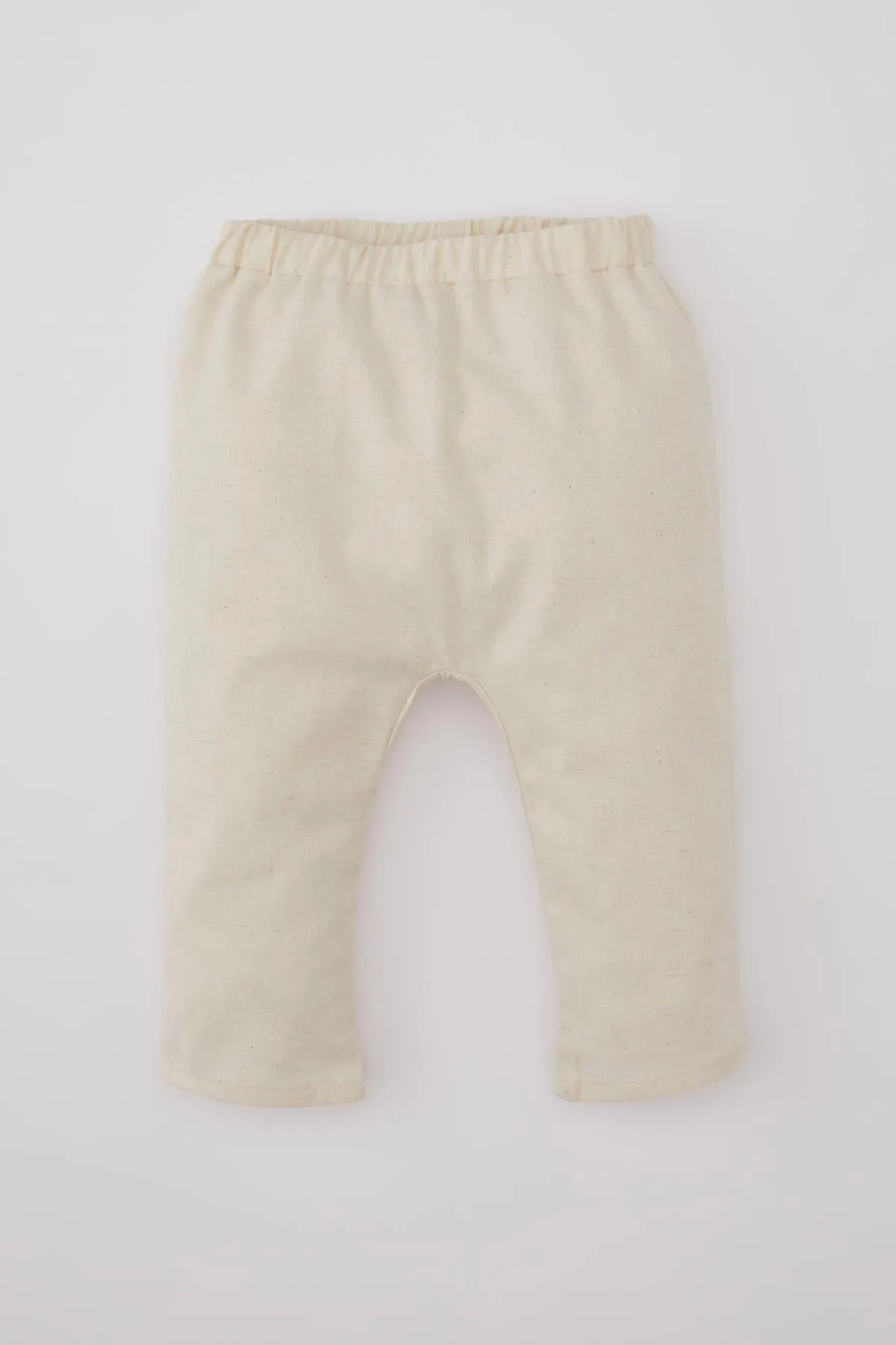 DeFacto  Baby Jungen Langarm Druckknopf Body Weste Hose Leinen 3-teiliges Set B9507A524SM