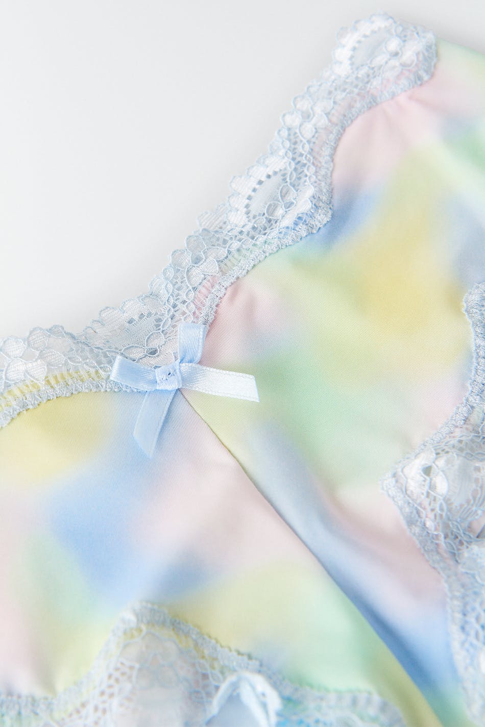 Micro lace brazilian