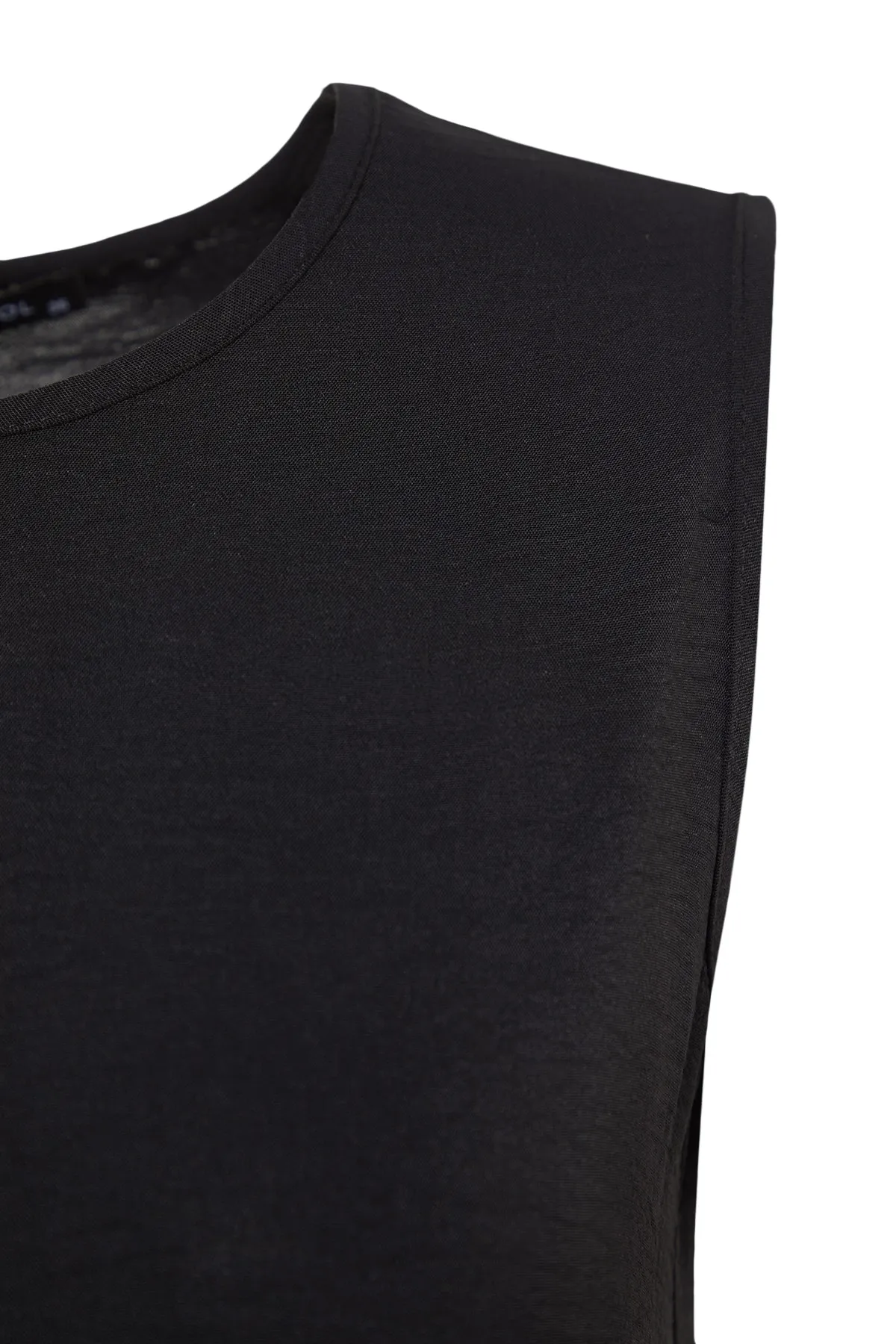 Trendyol Modest  Schwarz-Beige 2er-Pack Unterwäsche Aerobin Woven Lining Dress TCTSS23EB00146
