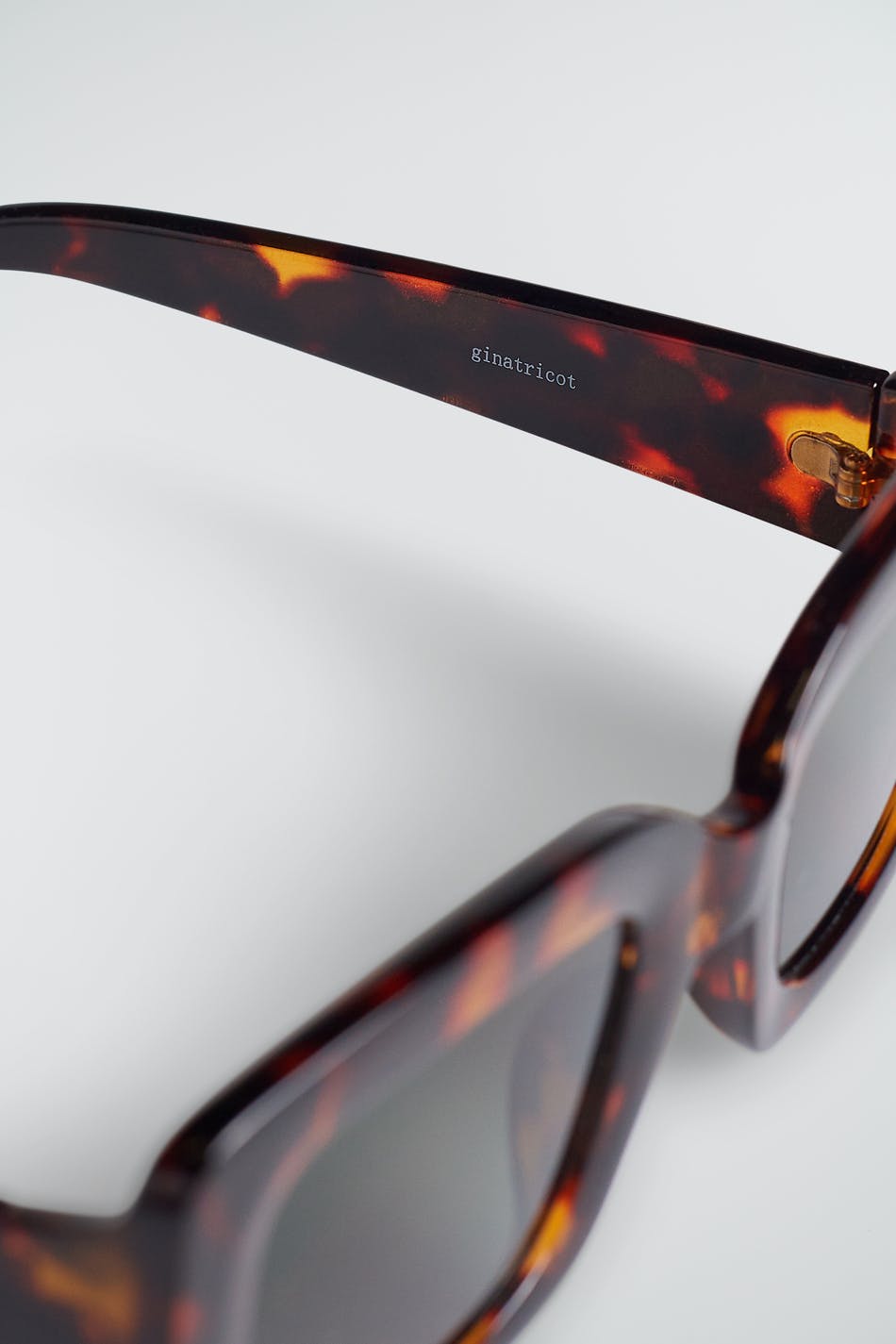 Square shaped sunglasses