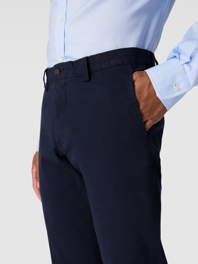 Slim Stretch Fit Hose mit Knopfverschluss Modell 'BEDFORD' in marineblau