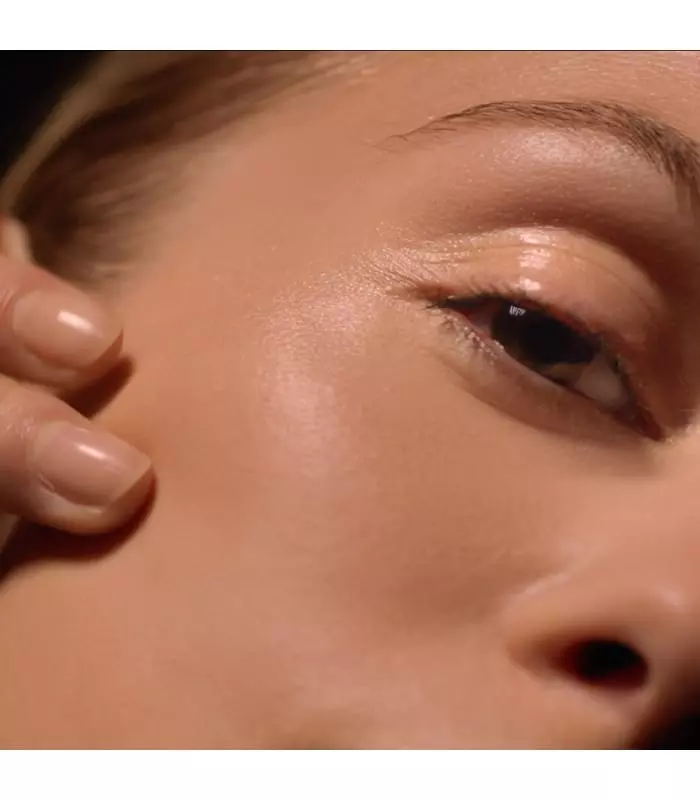 ABSOLUE Sérum Yeux Revitalisant aux Grands Extraits de Rose