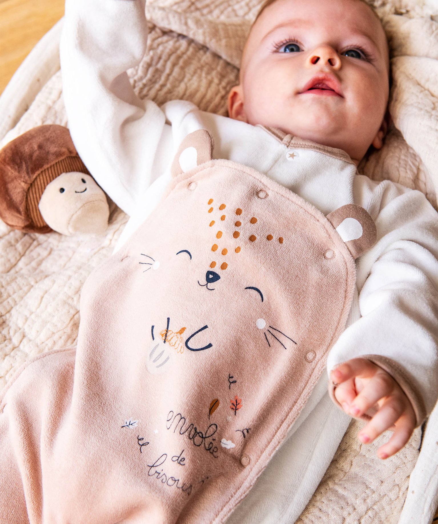 Pyjama en velours avec ouverture devant bébé - Petit Béguin ecru | GEMO