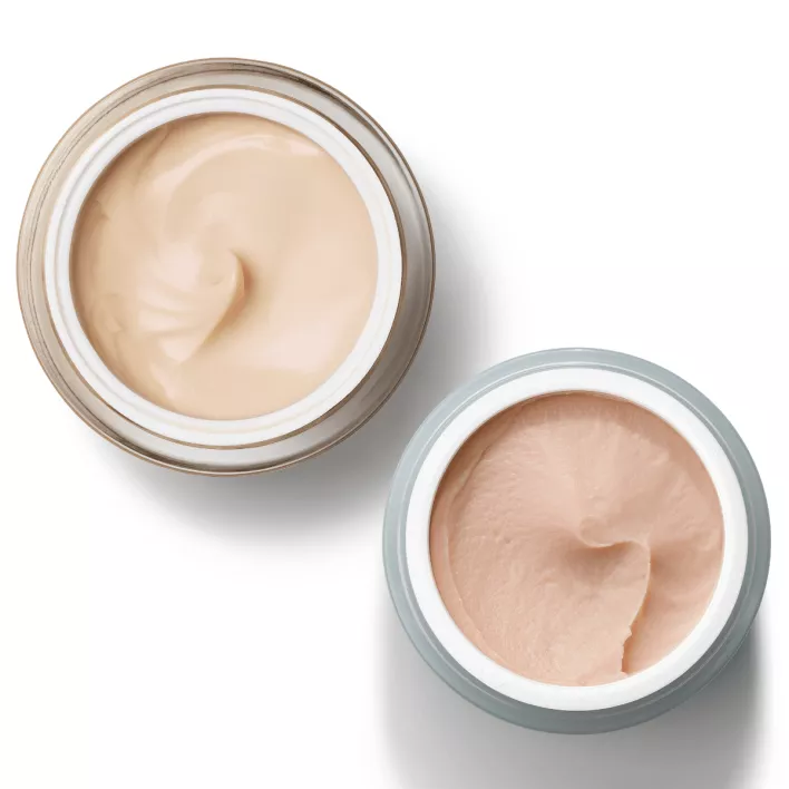 RESVERATROL PREMIUM NT50 & MAGIC FINISH Lifting & makelloser Teint Set