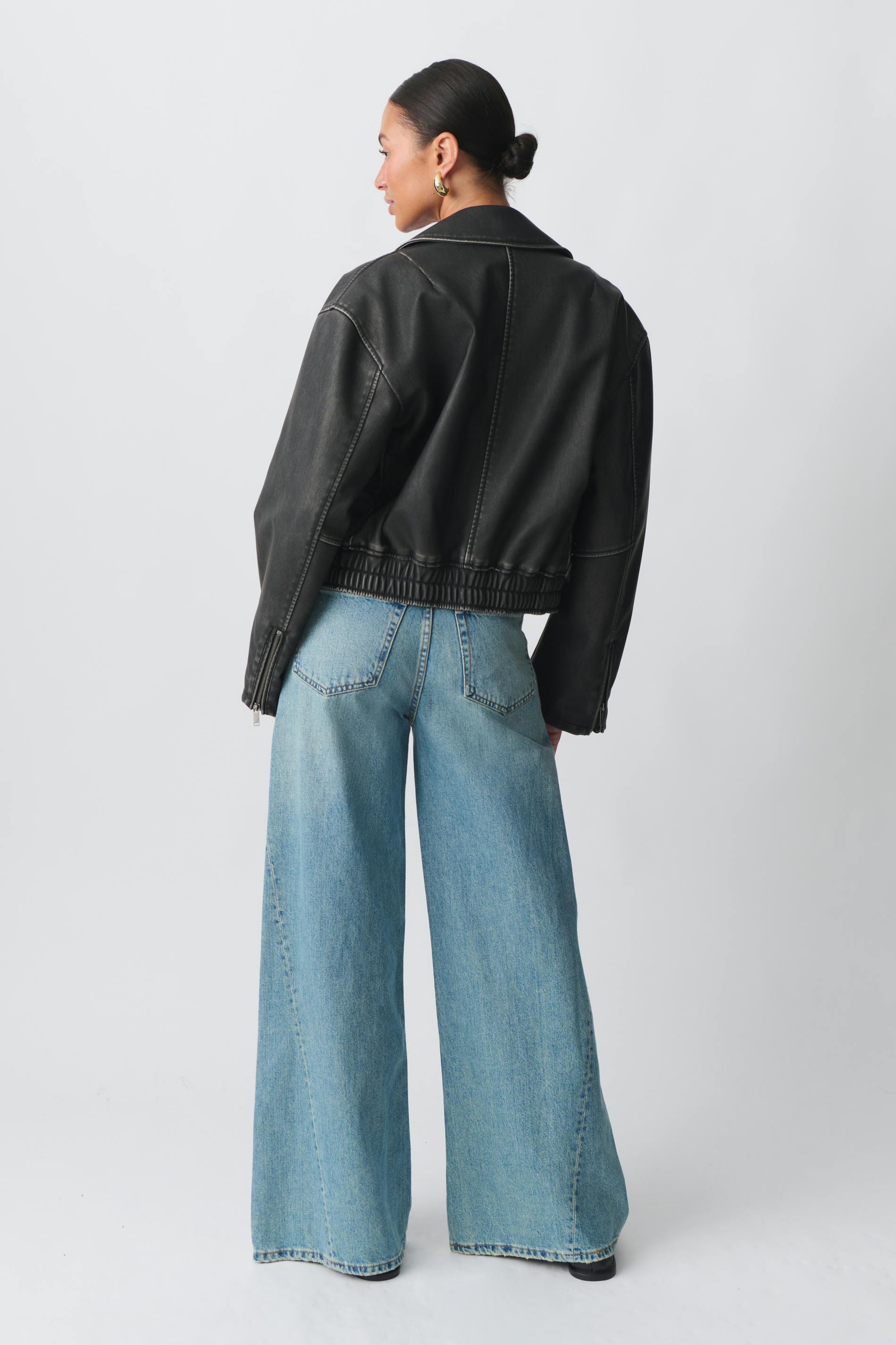 Wedge wide jeans