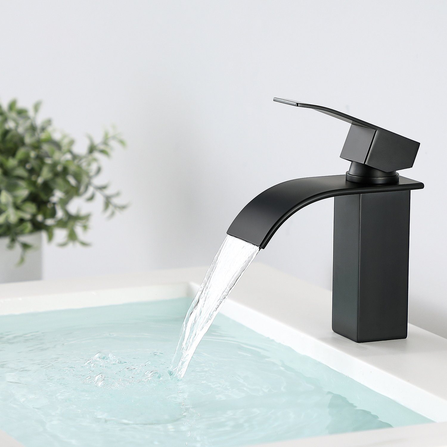 CECIPA Waschtischarmatur Wasserhahn Bad Wasserfall Waschtischarmat Armaturmit Auslauf Höhe 85MM