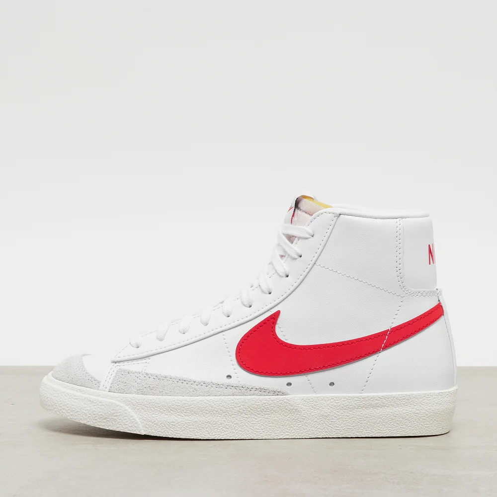 Nike Blazer Mid 77 CZ1055-101 / weiss
