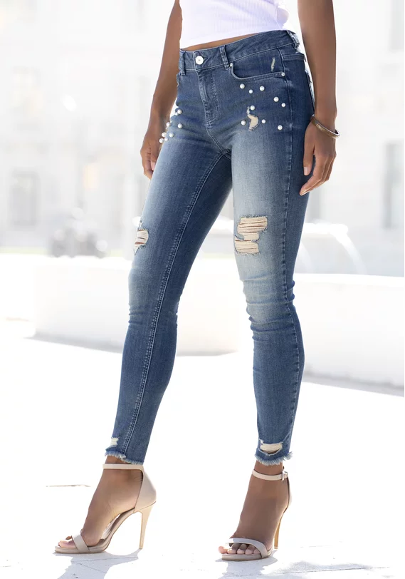 Destroyed-Jeans