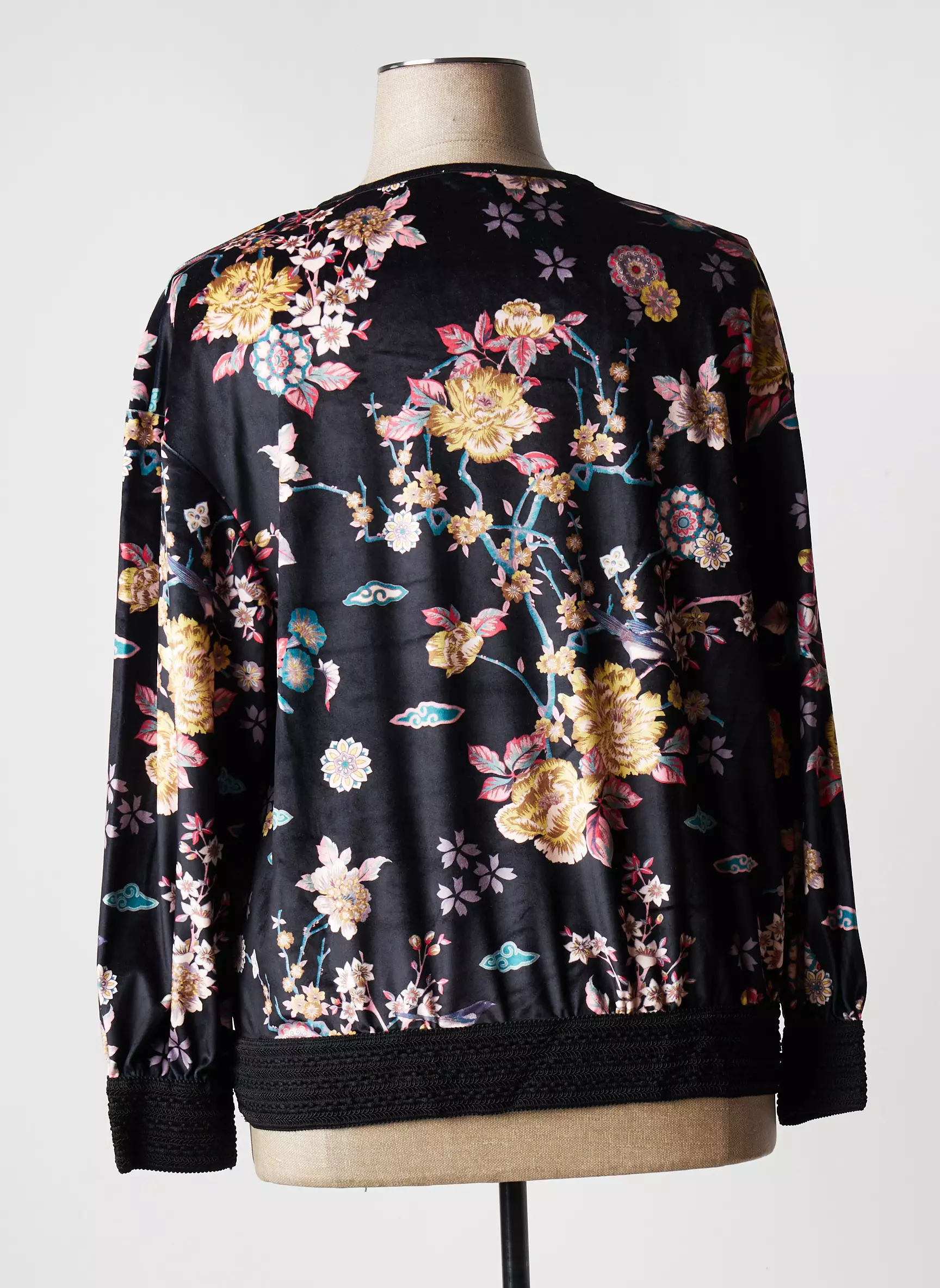 La Fiancee Du Mekong Sweats Femme couleur noir