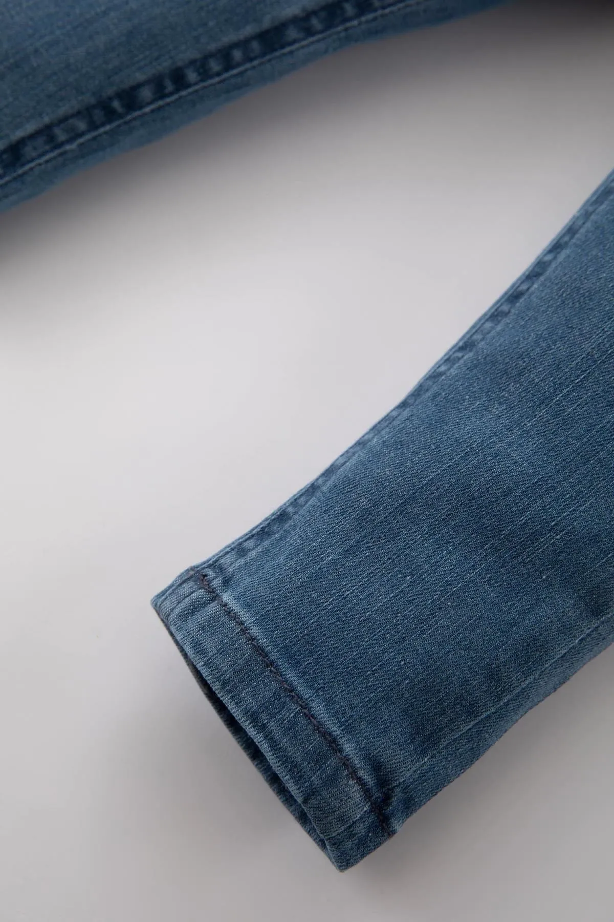 DeFacto  Slim-Fit-Jeanshose für Babys