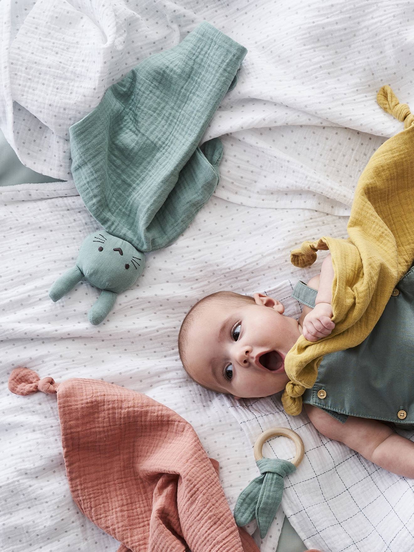 Vertbaudet Baby Geschenk-Set: Schmusetuch & Greifling im Geschenkbeutel - rosa