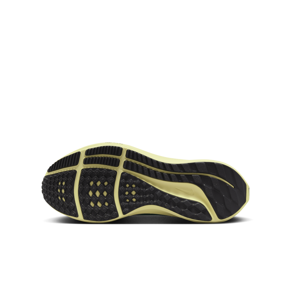 Nike Air Zoom Pegasus 40 DX2498-301 / grün