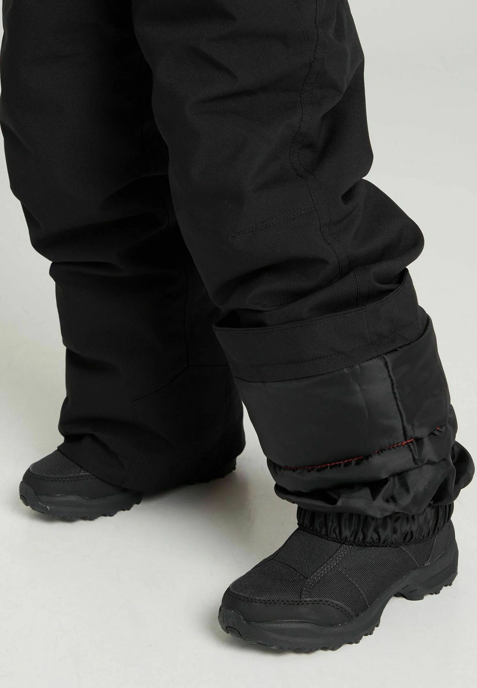 Protest SALOPETTE - Pantalones para la nieve