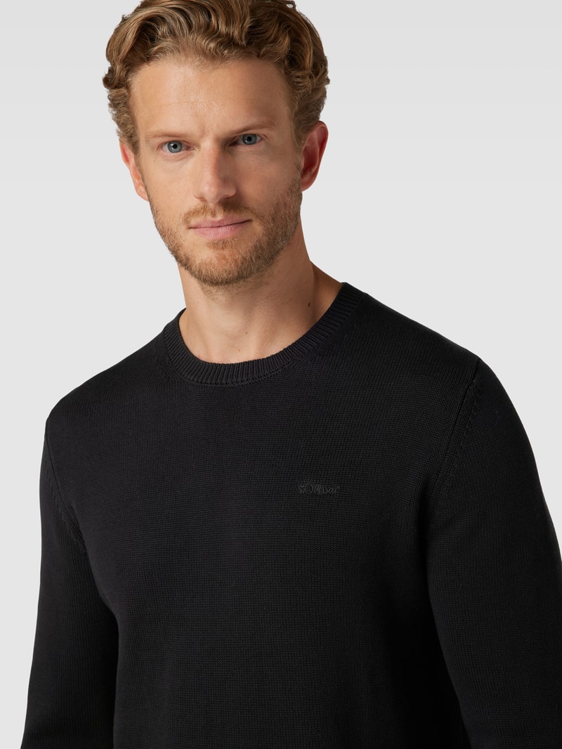 Strickpullover mit Label-Stitching in schwarz