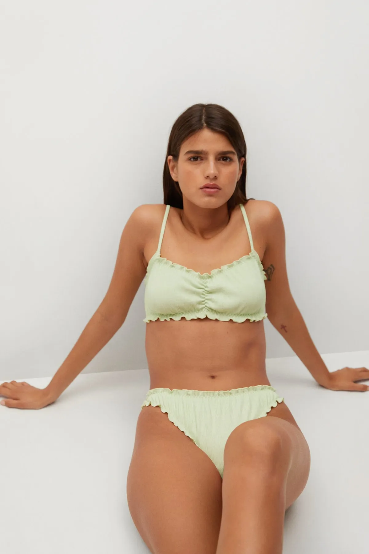 MANGO  17010096 Damen/Mädchen Grüner Apfel