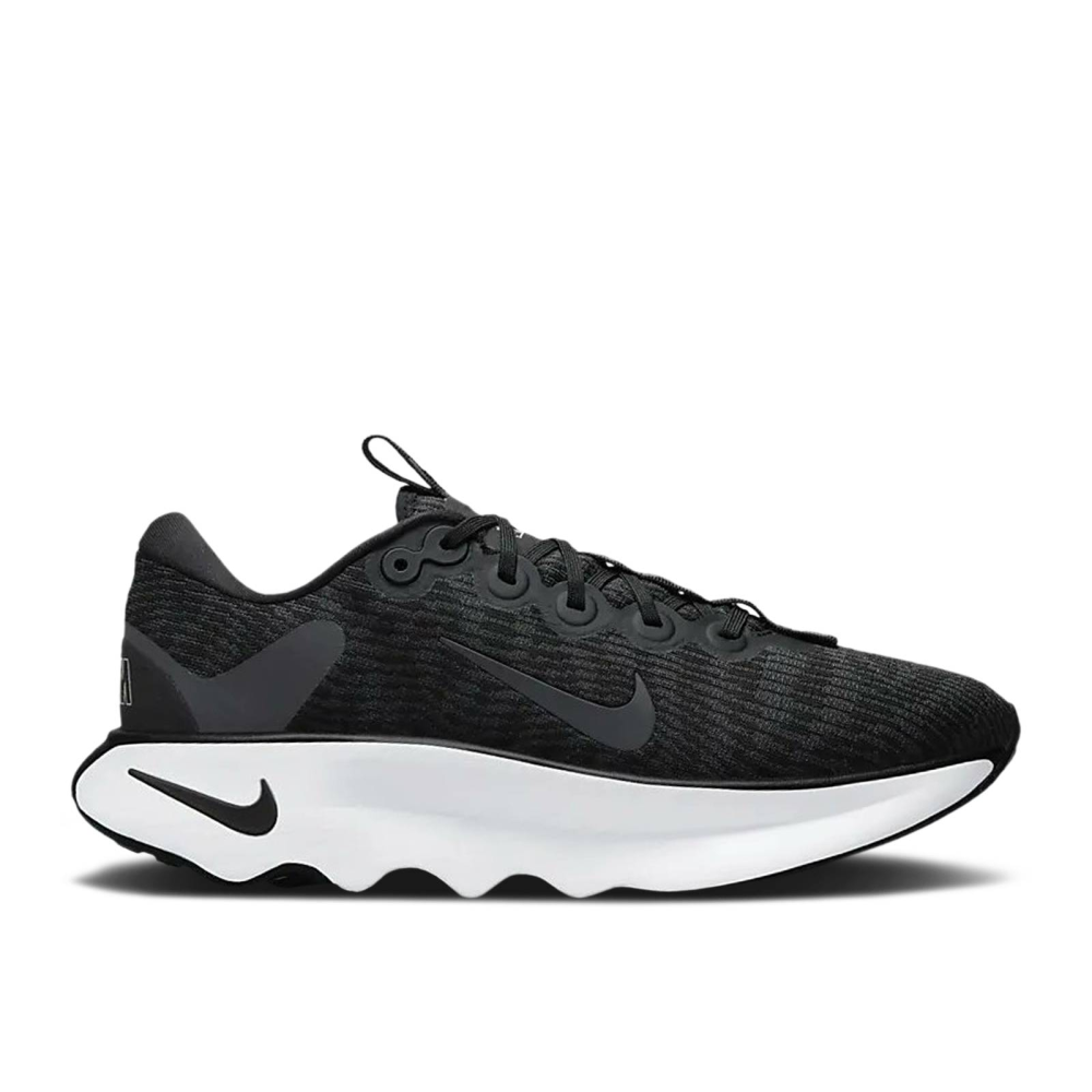 Nike Motiva DV1237-001 / schwarz