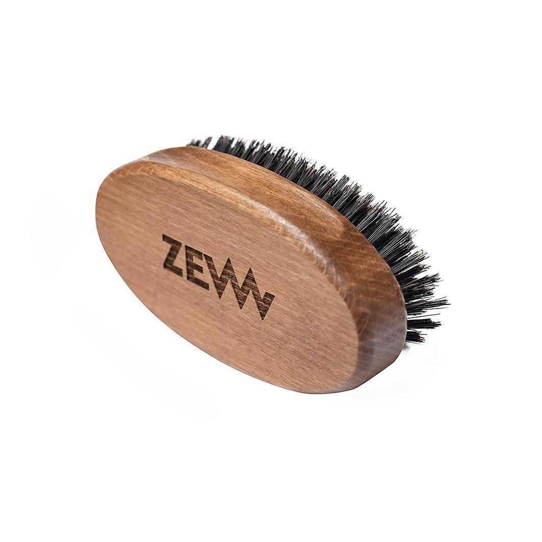 The Bearded Man´s Brush