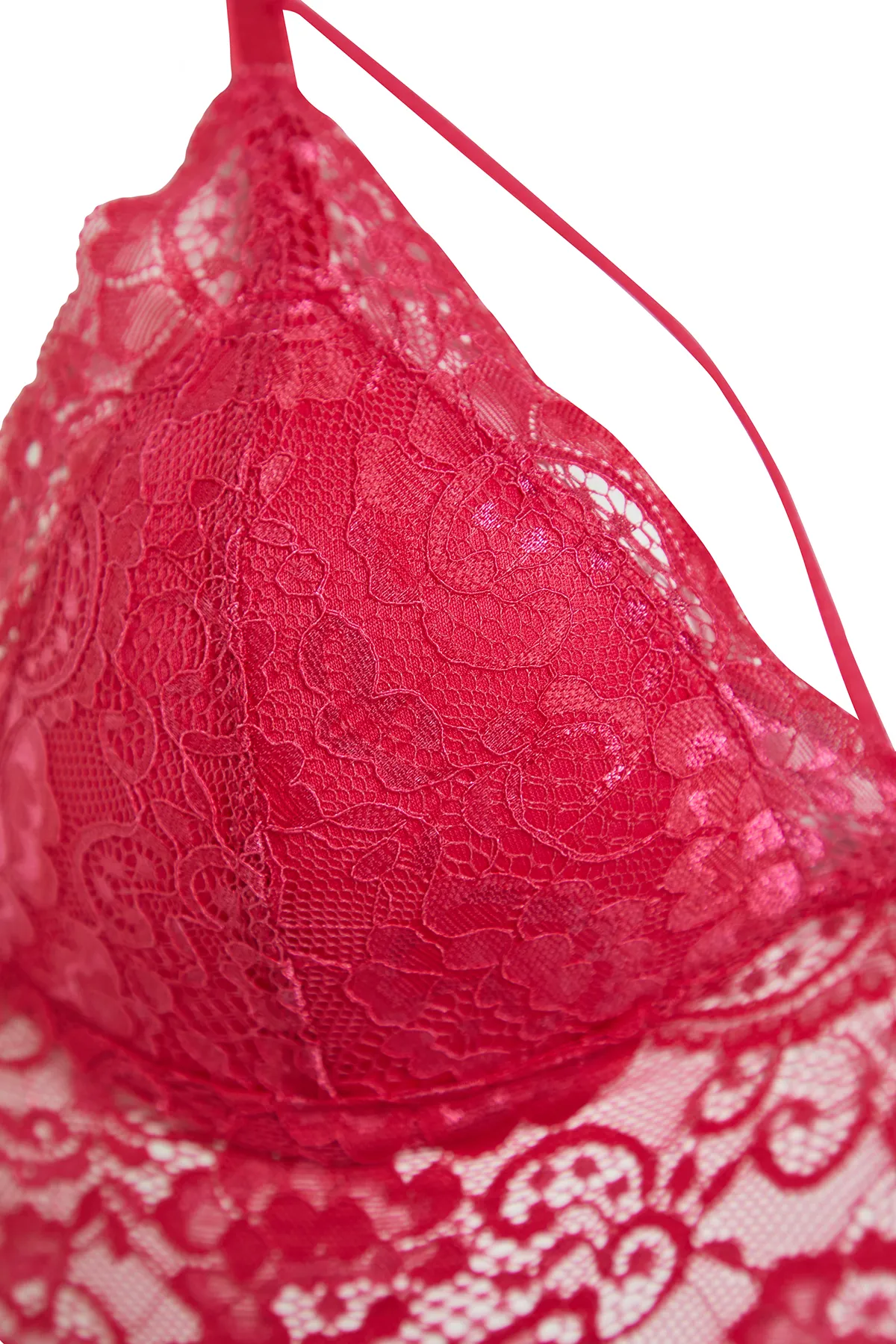 Trendyol Collection  Rosa gerüschtes dreieckiges Strick-Bustier mit Paspelierung und Riemen THMAW21SU0050
