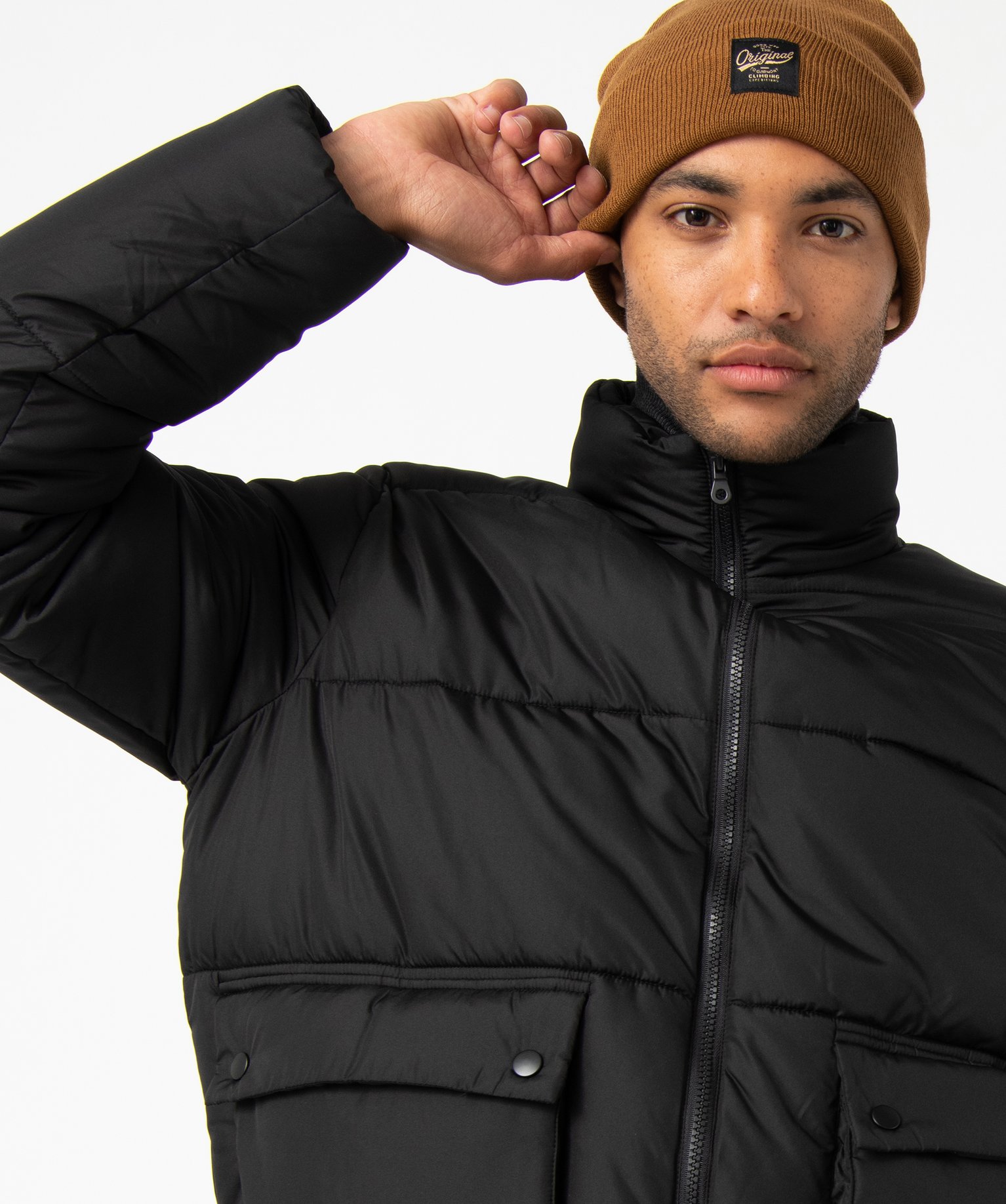 Blouson homme matelassé avec larges poches à rabat noir | GEMO