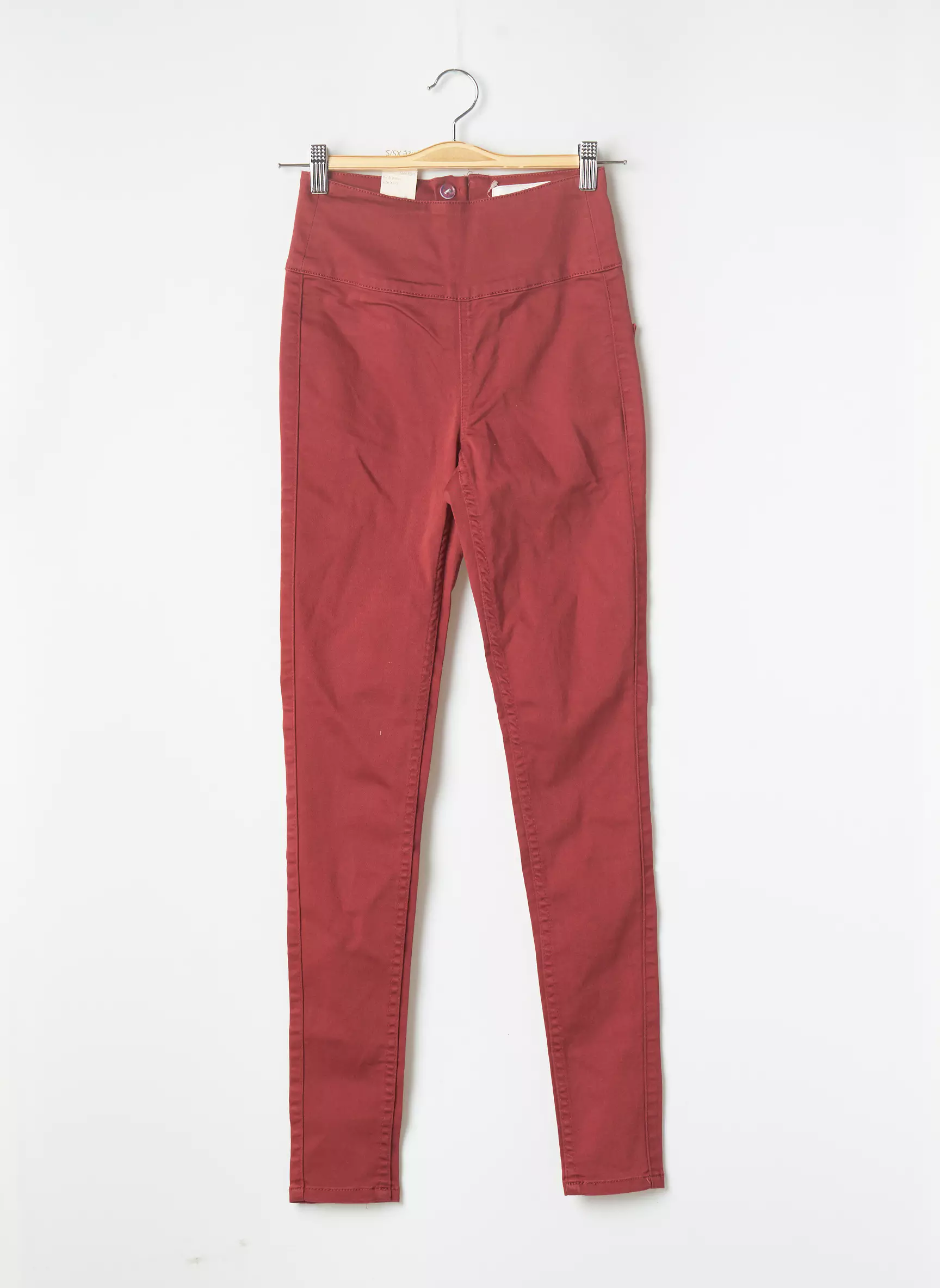Pieces Pantalons Slim Femme couleur rouge
