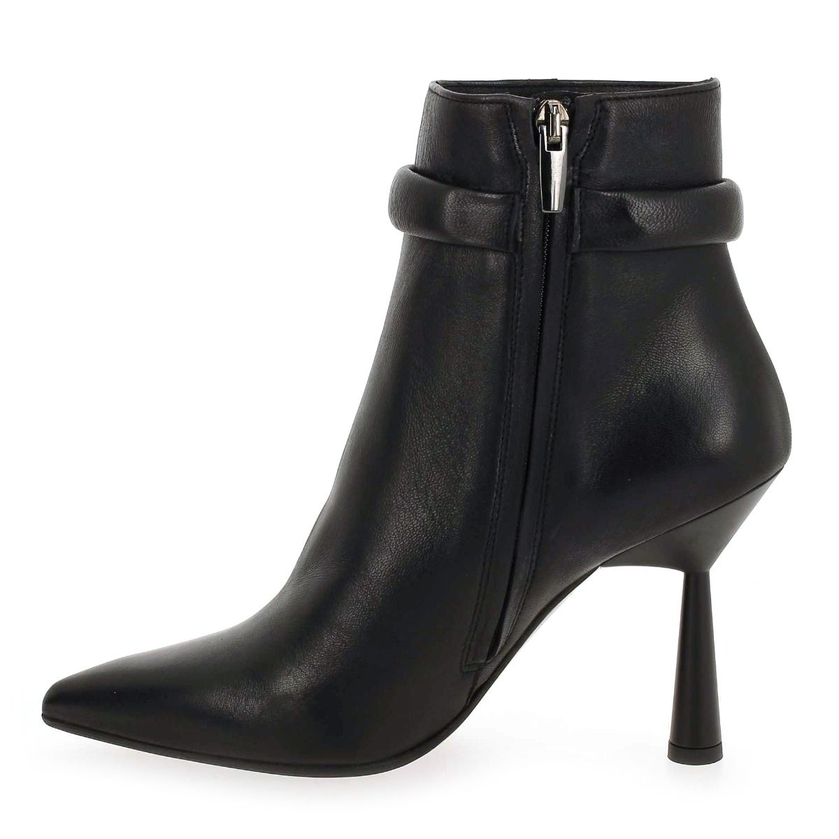 Chantal 1962  1859 - noir