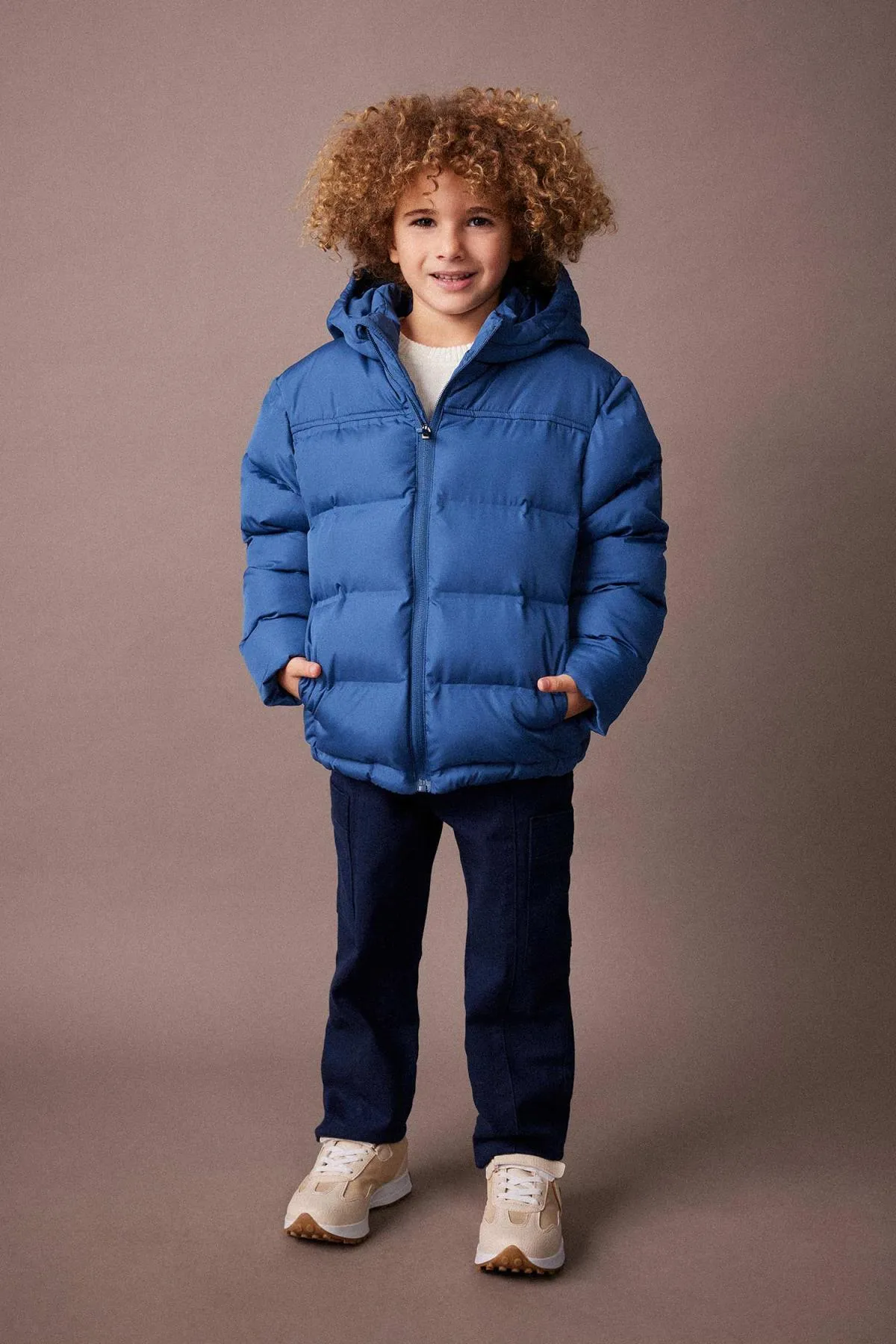 DeFacto  Wasserabweisende Pufferjacke mit Kapuze für Jungen A2246a823wn