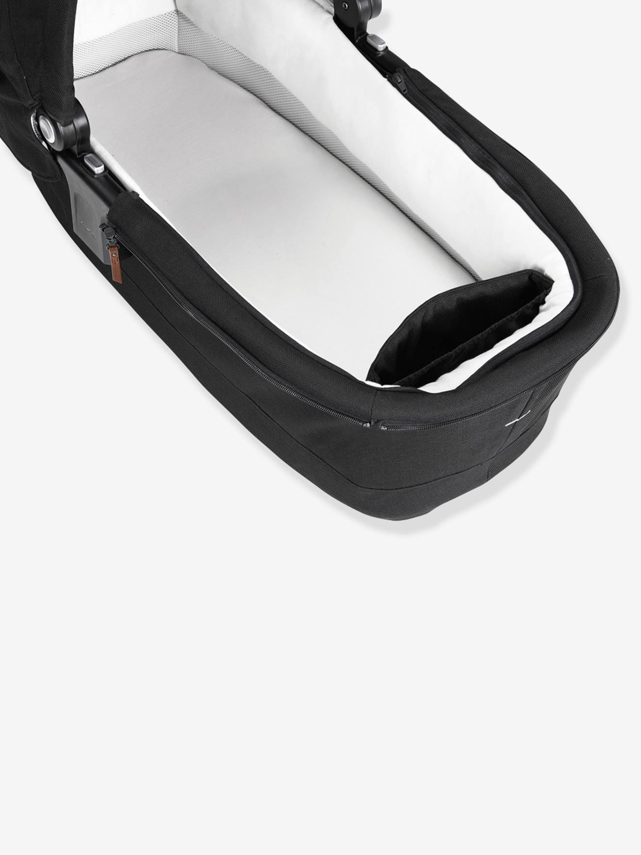 Nacelle landau NUNA Triv noir (caviar)