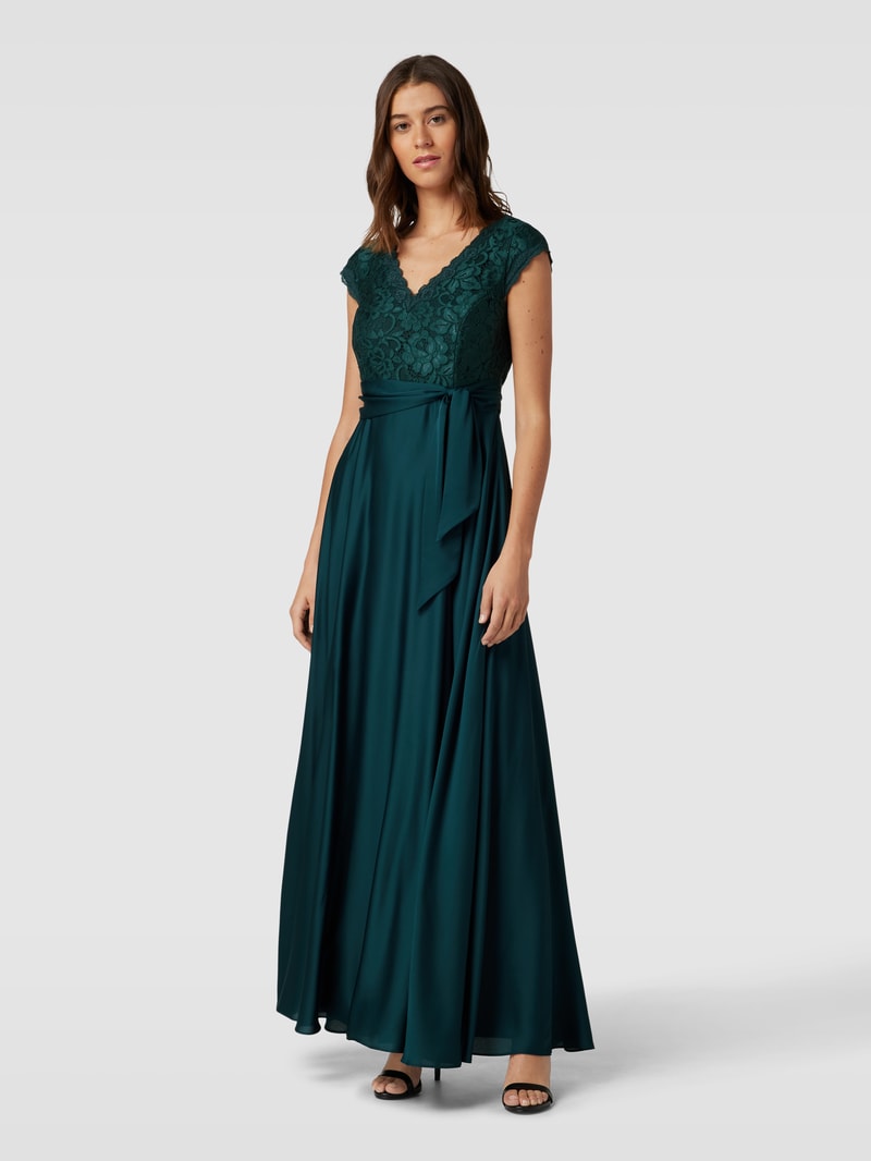 Abendkleid mit Zierbesatz in dunkelgrün