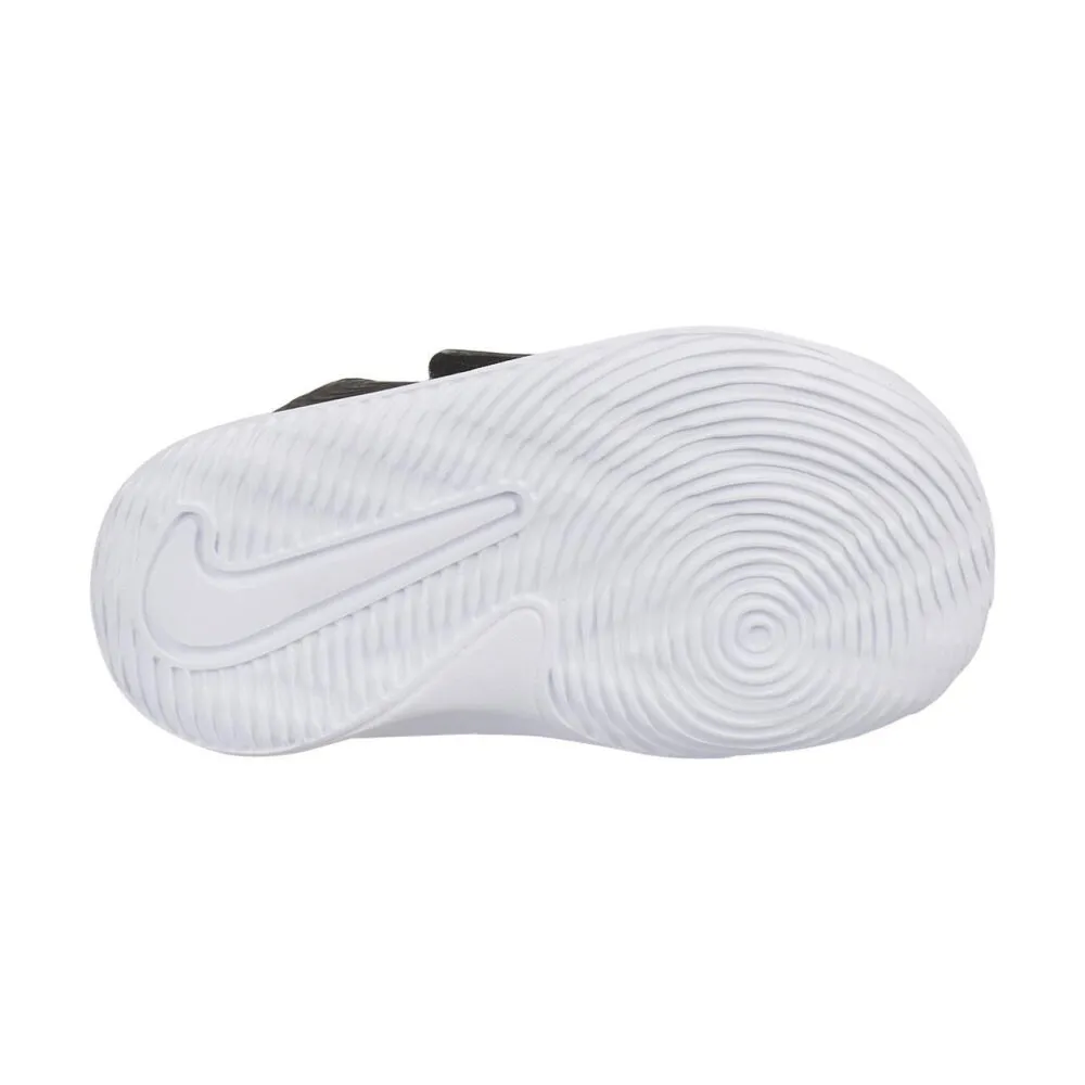 Nike Team Hustle D 9 AQ4226-001 / schwarz