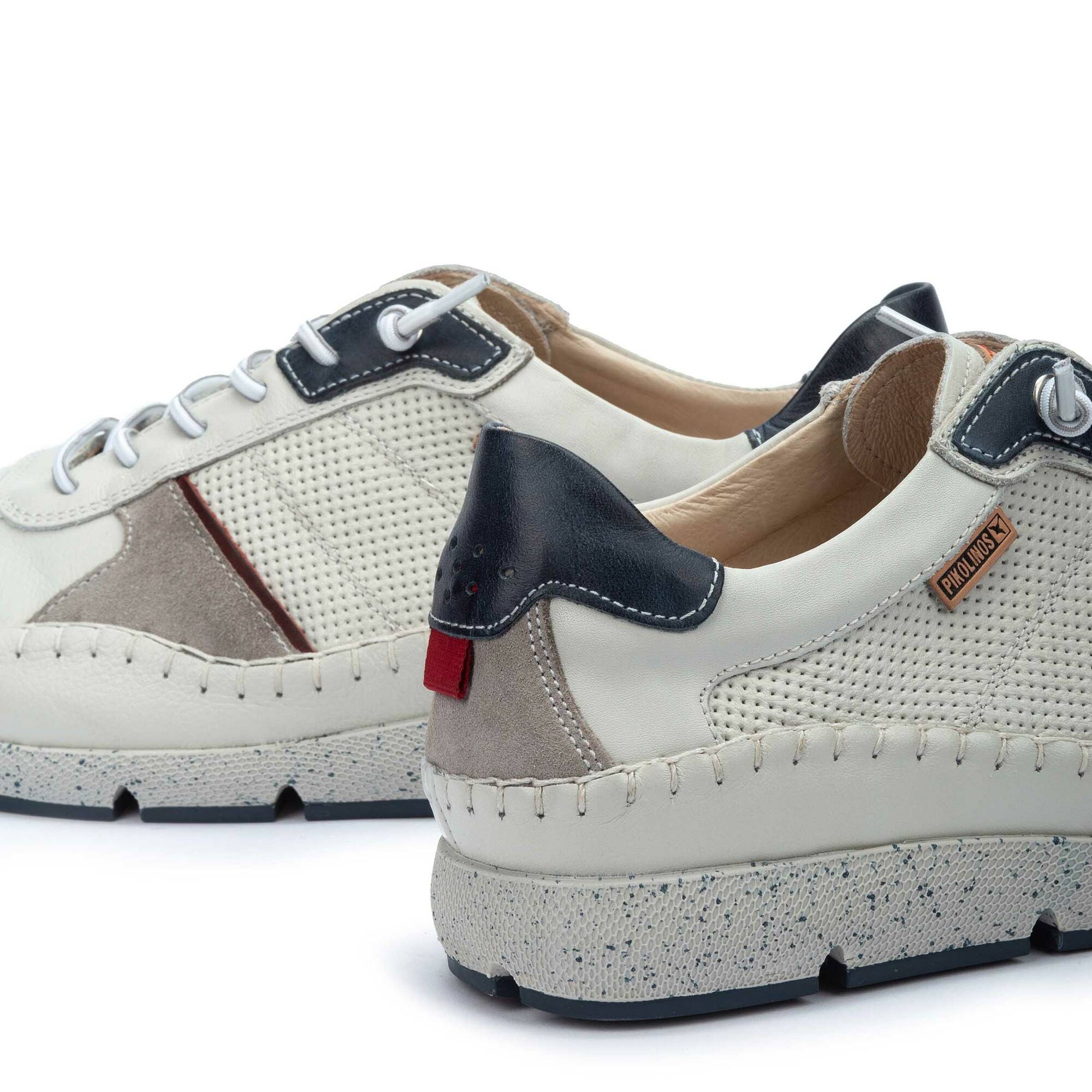 Buty sportowe męskie z gumką - PIANKA