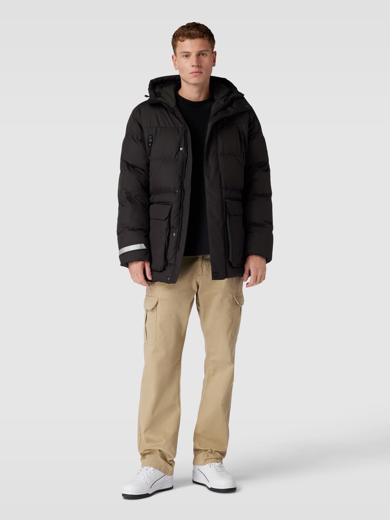 Steppjacke mit Logo-Print in schwarz