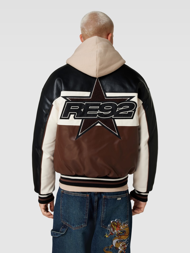 Bomberjacke mit Label-Stitching in dunkelbraun