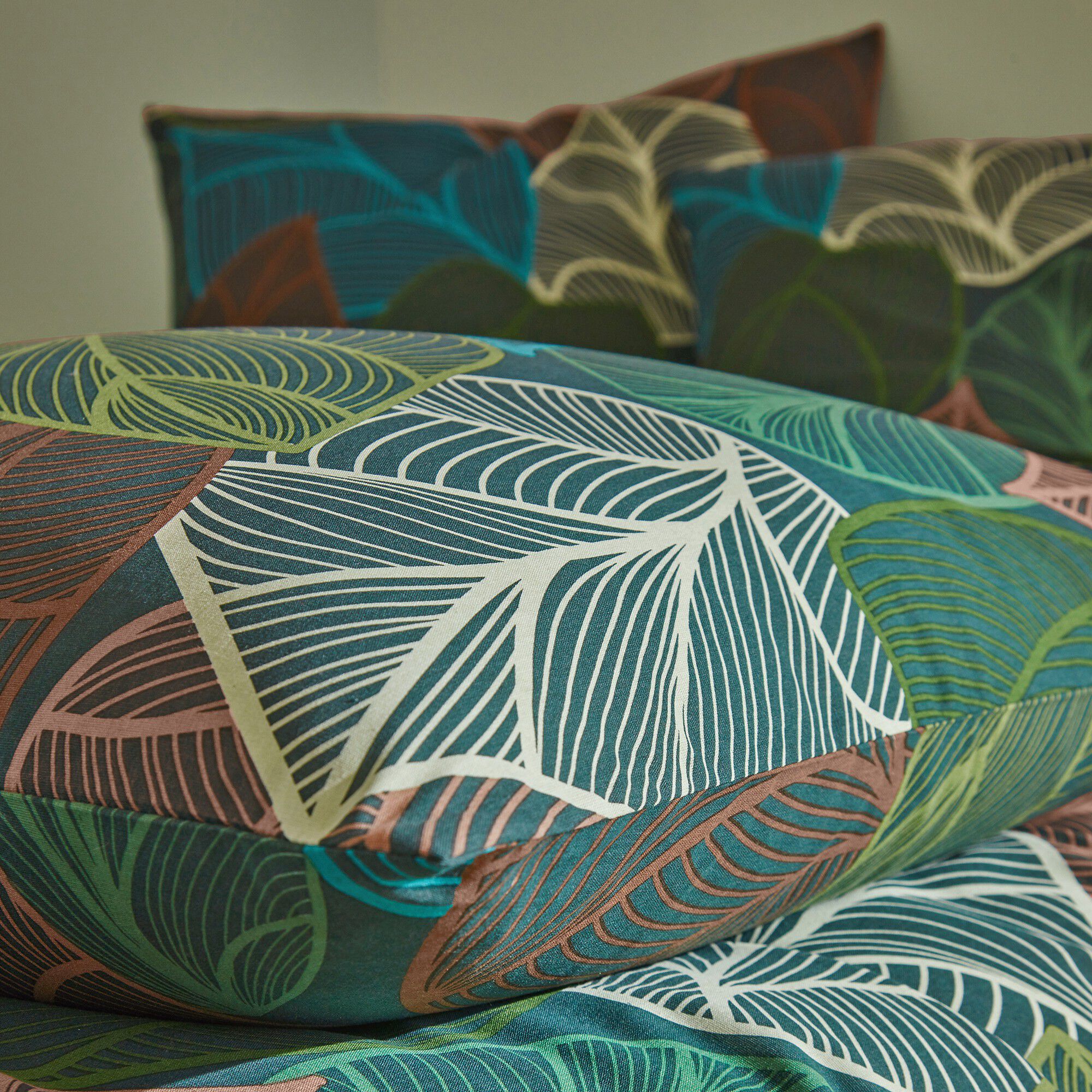 Linge de lit Elsa en polycoton à motifs feuilles