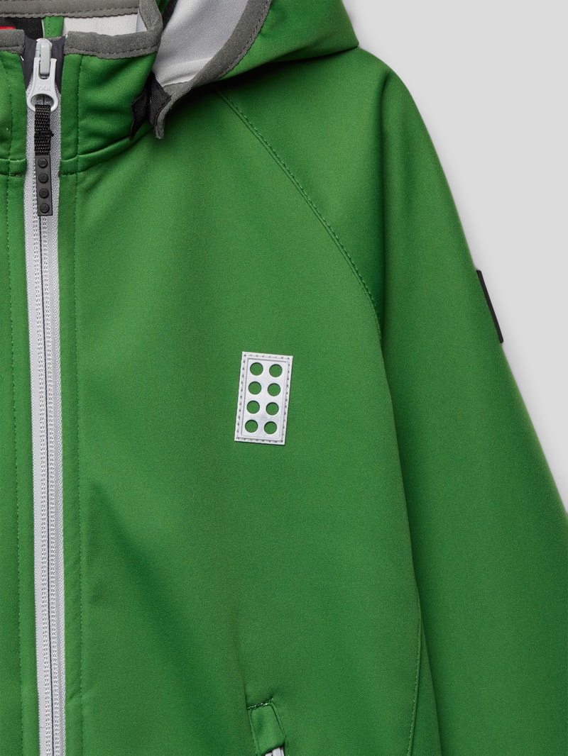 Softshell-Jacke mit abnehmbarer Kapuze Modell 'SEFRIT 200' in lindgrün