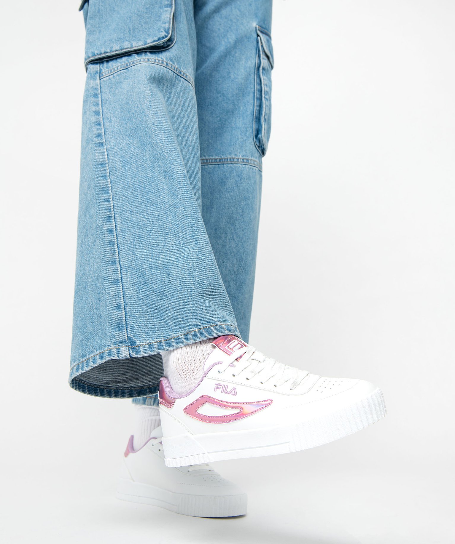 Baskets femme à lacets et détails colorés - Fila blanc | GEMO