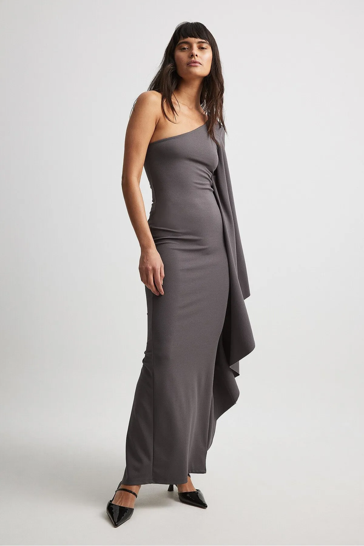 NA-KD  Maxikleid mit weiten Ärmeln