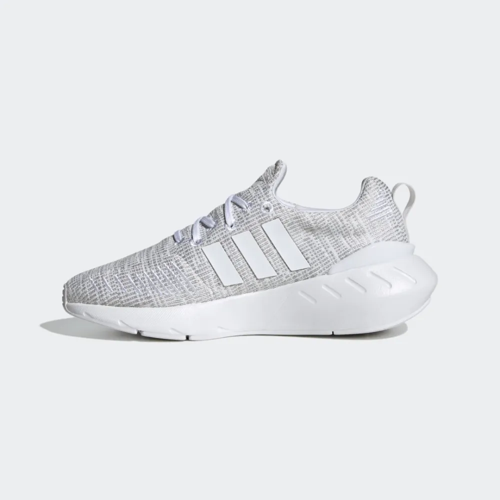 adidas Swift Run 22 GW8175 / weiss