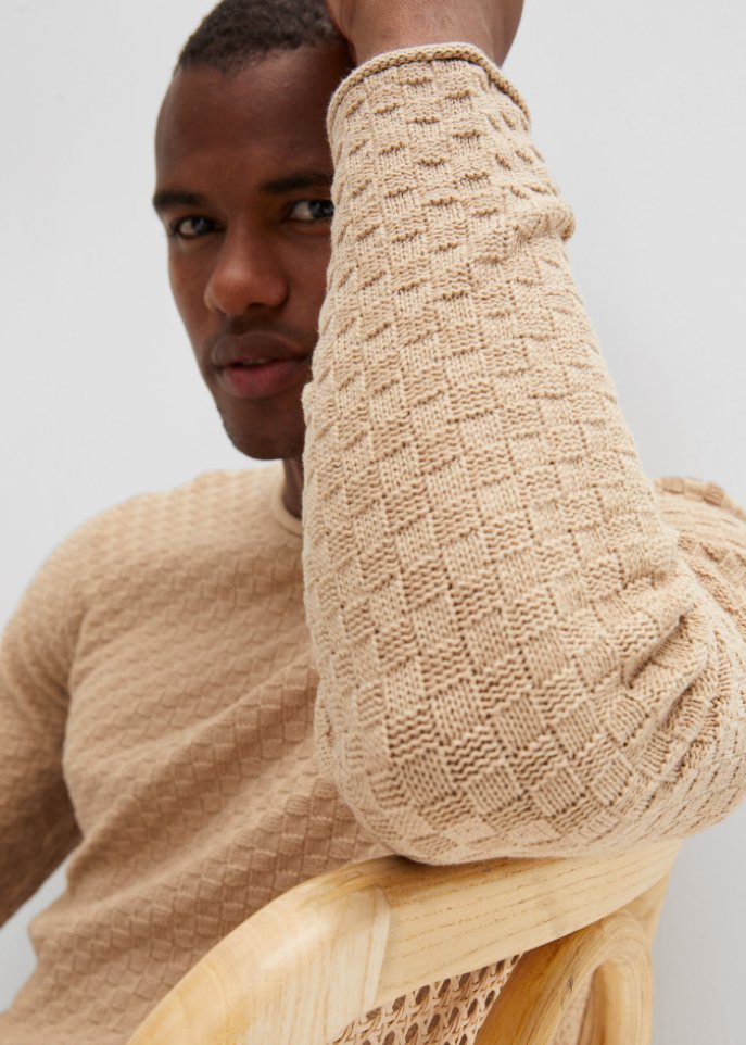 Pullover mit recycelter Baumwolle