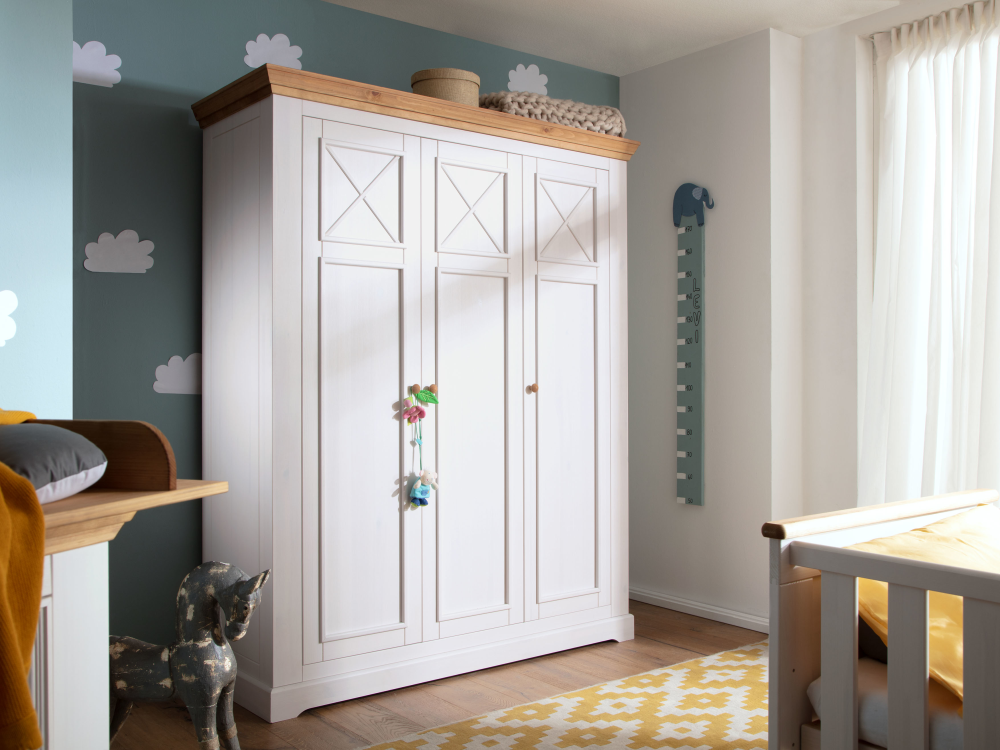 Kleiderschrank Anton