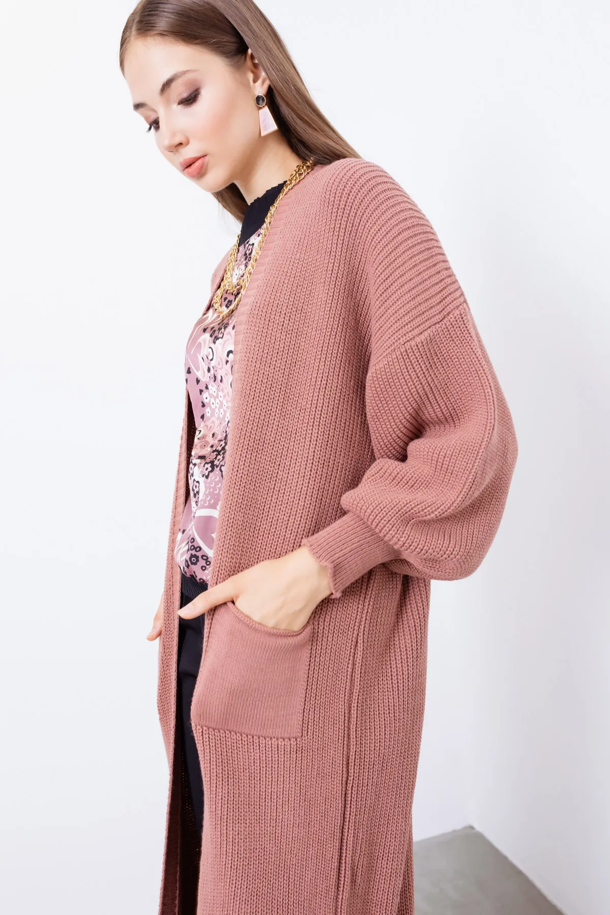 Lafaba  Lange Strickjacke mit Ballonärmeln in Rosa für Damen