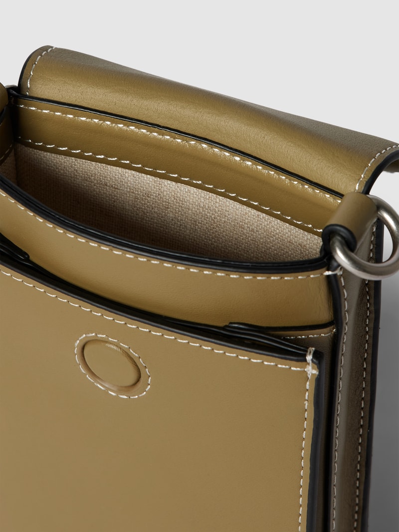 Handytasche mit Label-Details Modell 'Mobile' in taupe