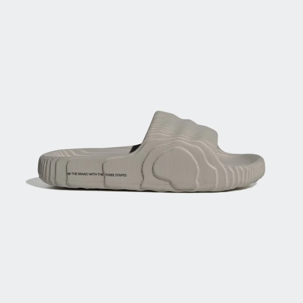 adidas Adilette 22 HQ4670 / braun