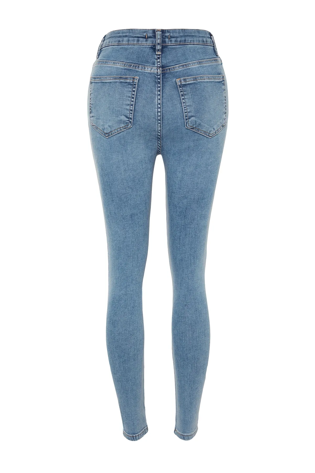 Trendyol Collection  Hellblaue High Waist Skinny Jeans mit Shaping-Effekt TWOAW24JE00070