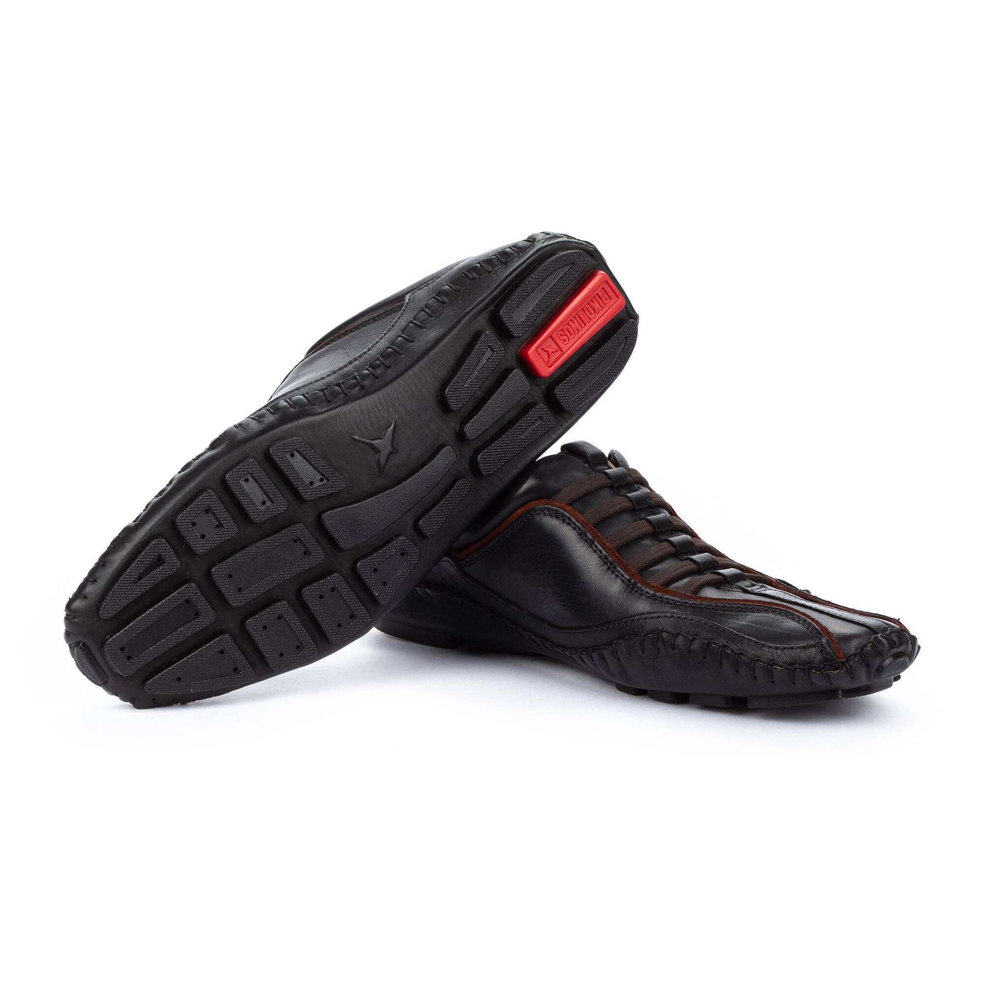 Buty sportowe męskie z gumką - CZARNE