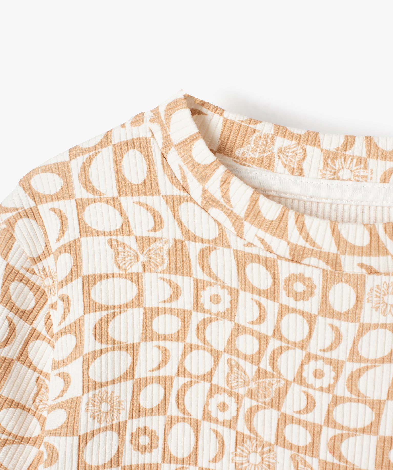 Tee-shirt fille à manches courtes imprimé en maille ctel... beige | GEMO