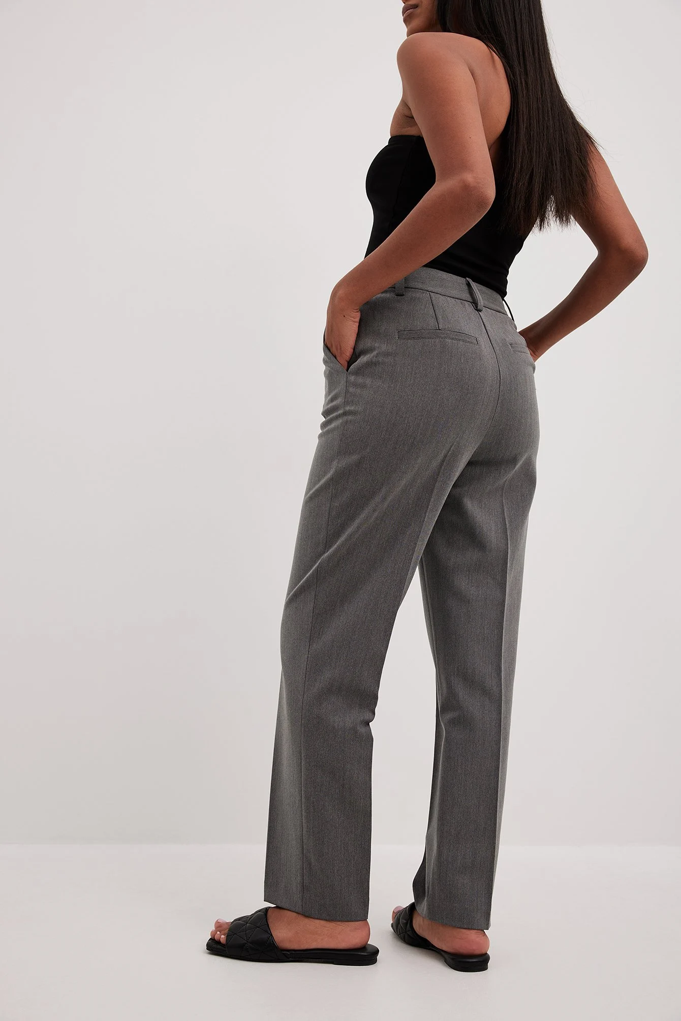 Schwere cropped Anzughose mit hoher Taille