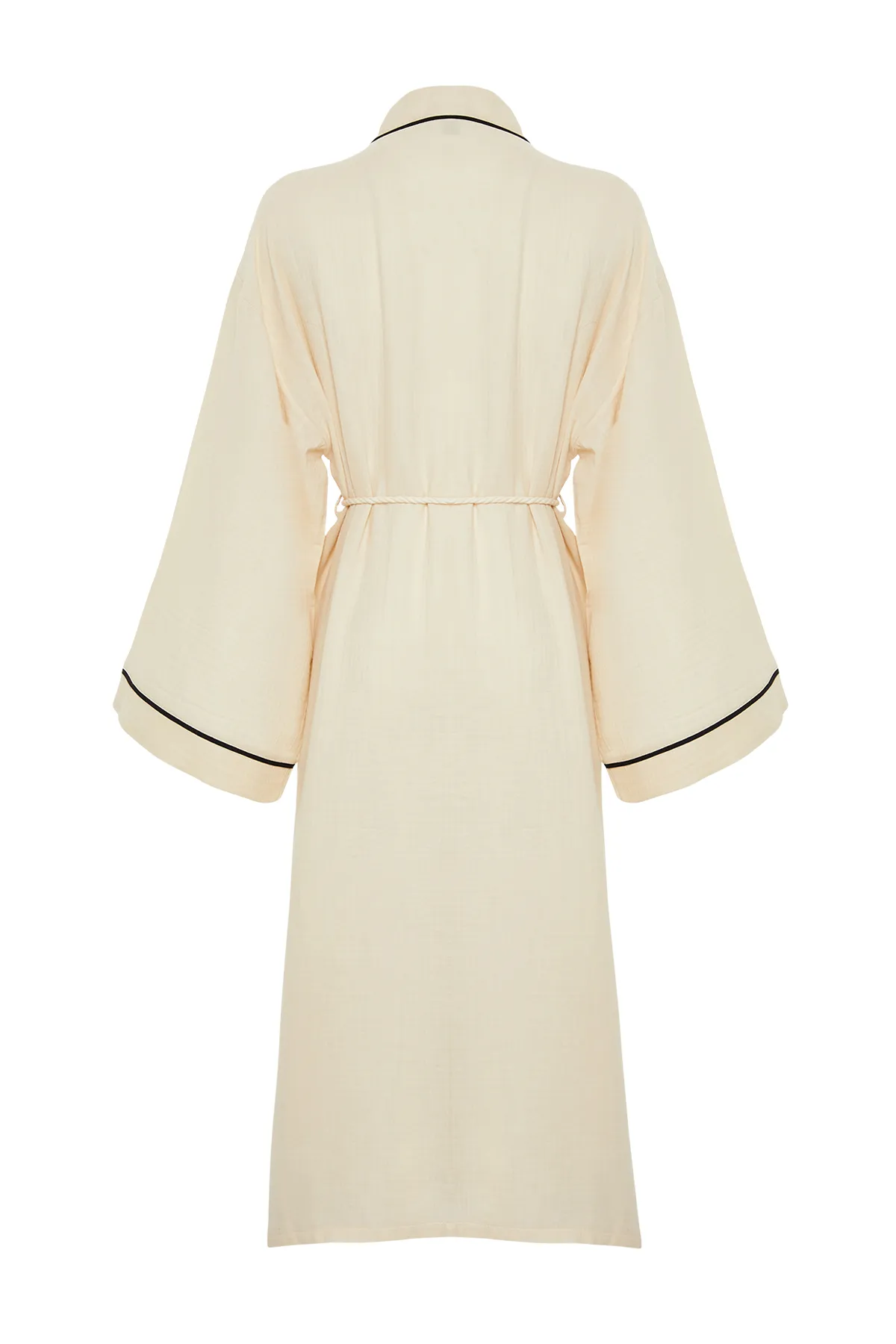 Trendyol Collection  Beigefarbener Maxi-Kimono und Kaftan aus Musselin mit gewebten Paspeln und Gürtel TBESS24KM00052