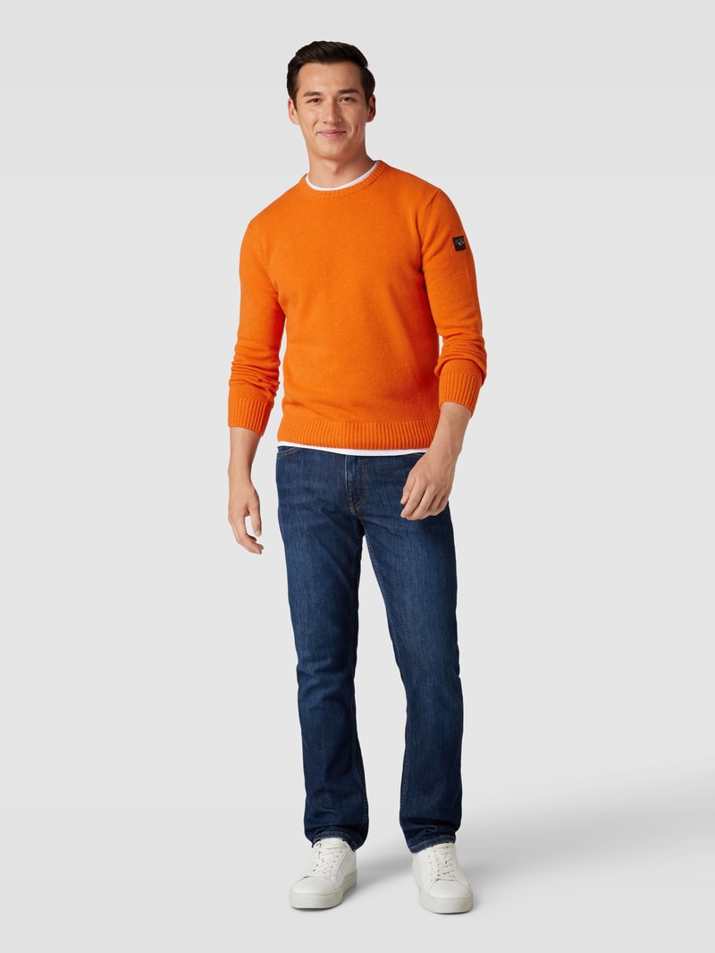 Strickpullover mit Label-Patch in orange