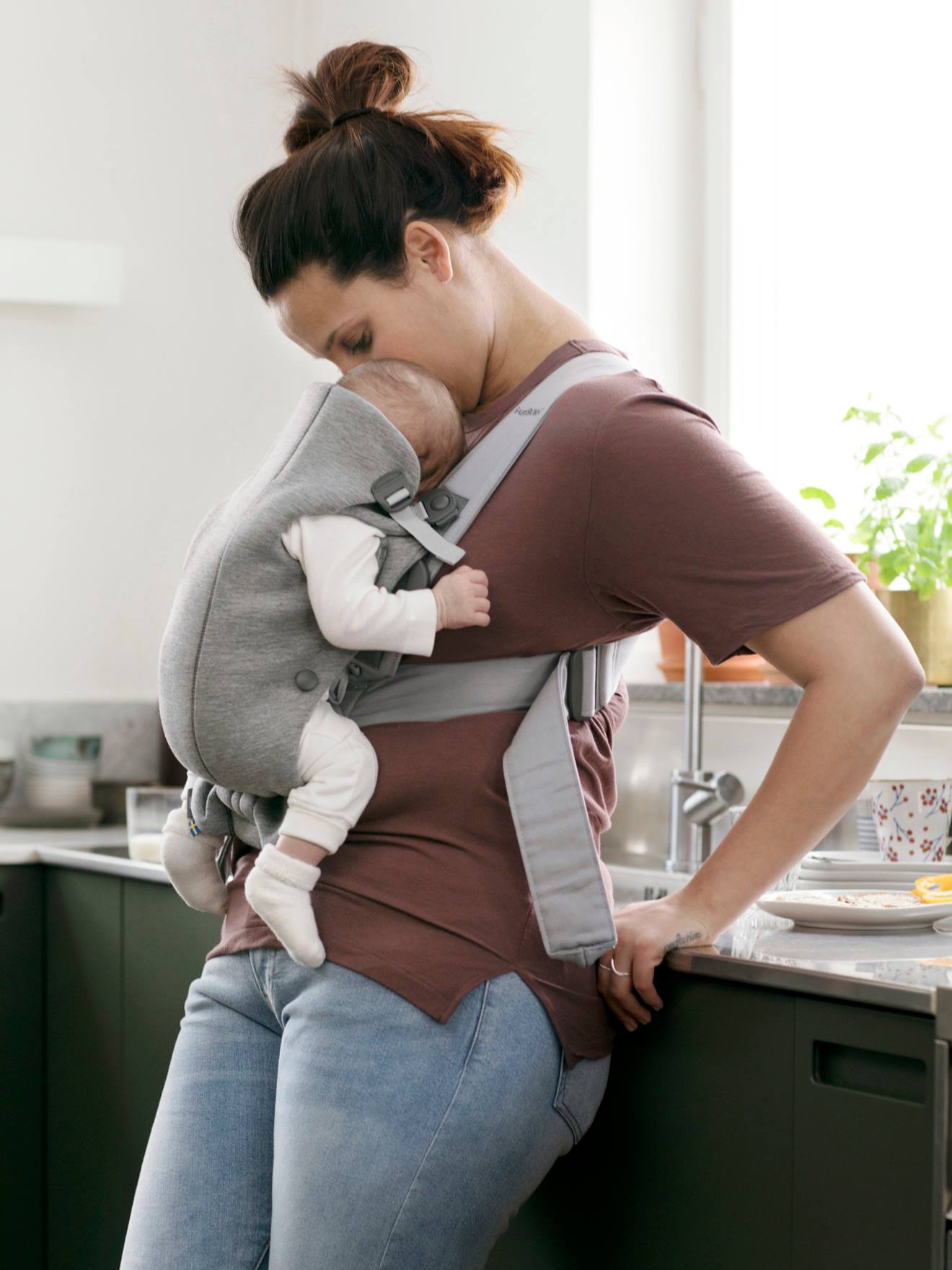 Porte-bébé Mini Jersey 3D BabyBjörn gris clair